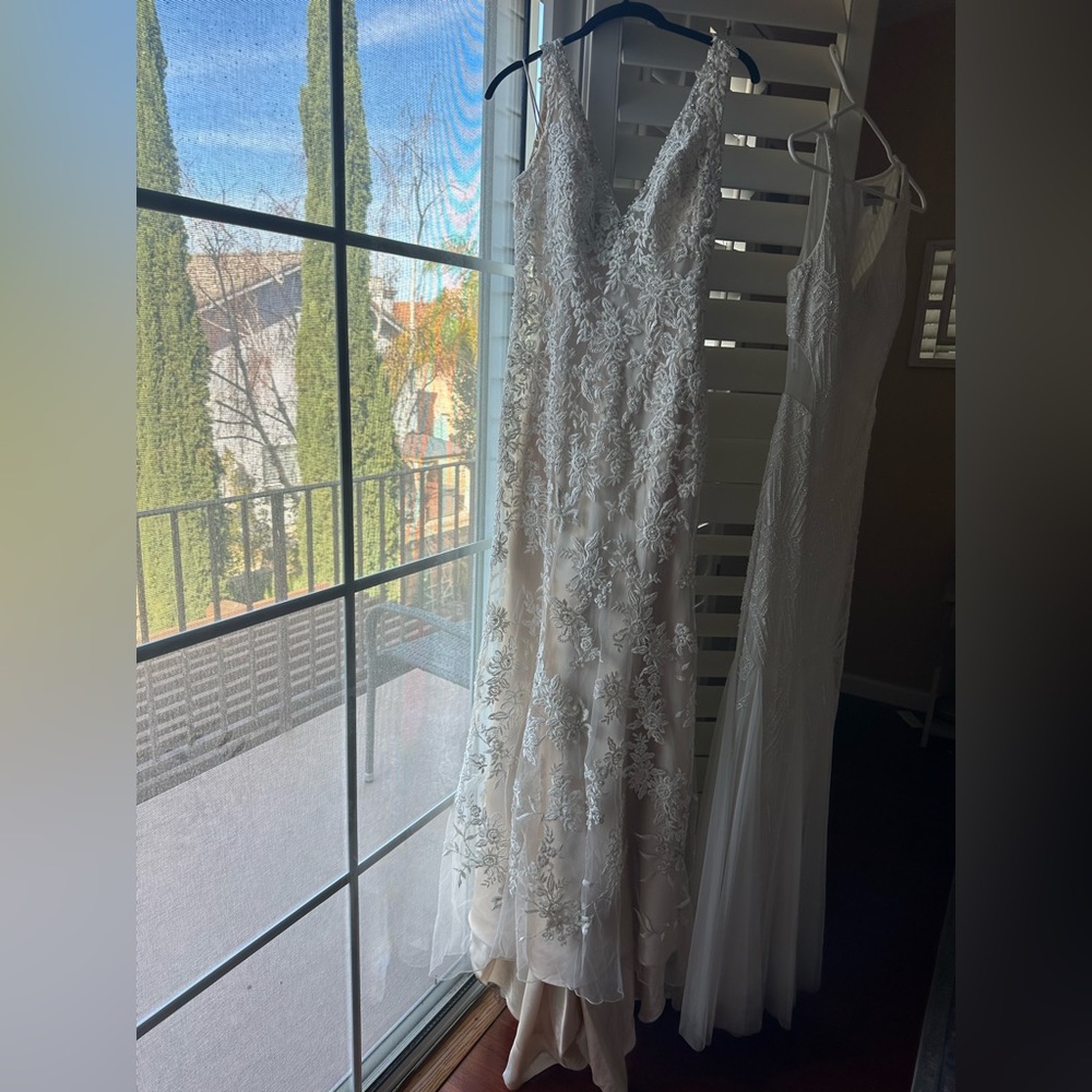 Lace worn once once